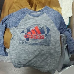 Nike shirt kids